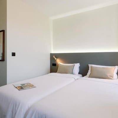 Cosme Apartments