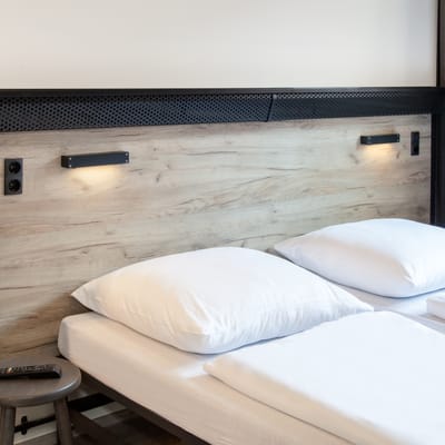 Auberge de jeunesse moderne et pratique