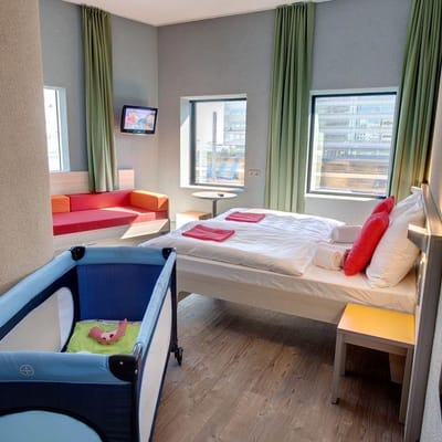 Grachten-Hotel in der Nähe vom Hauptbahnhof