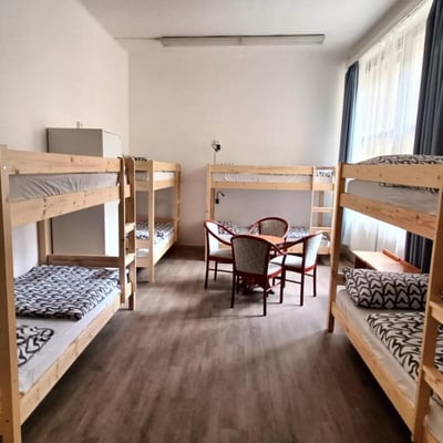 Central Hostel with Bar