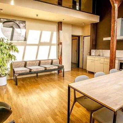 Great Hostel with Bar