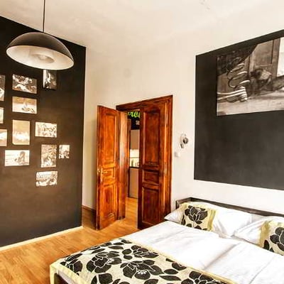 Great Hostel with Bar