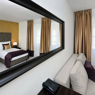 Great Hotel with in-house restaurant